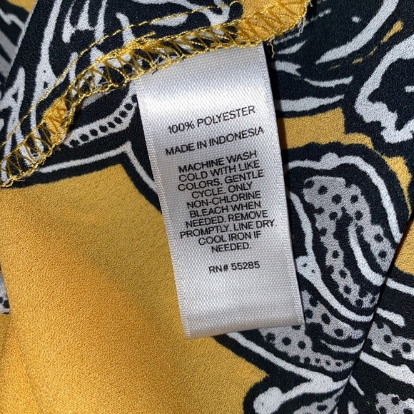 Express Yellow Blouse - Picture 4 of 6